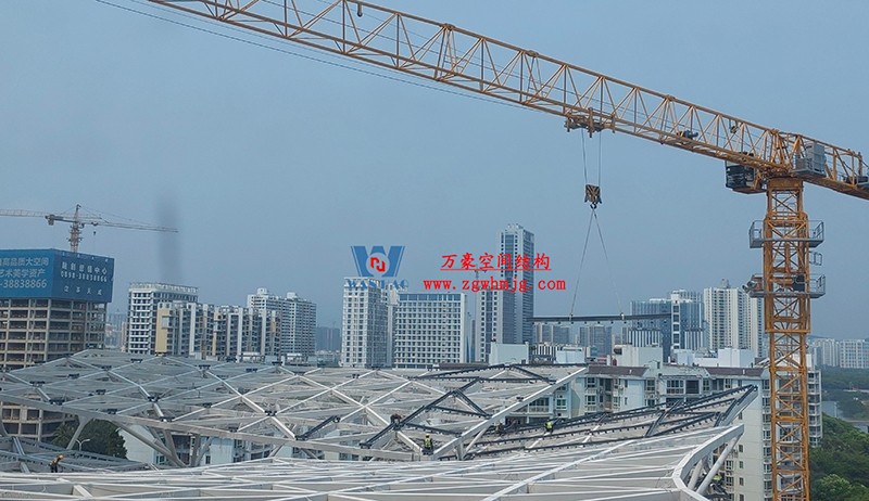 劳动最光荣,致敬一线工作者! 劳动最光荣,致敬一线工作者!