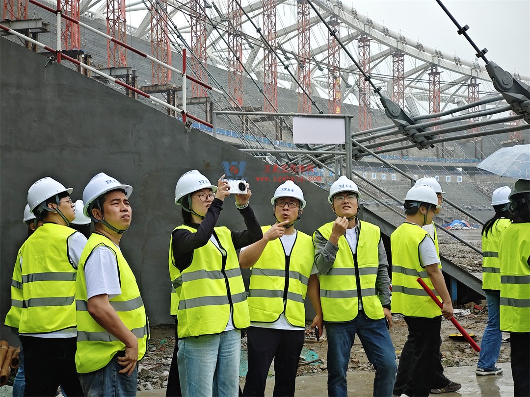 标杆引领,智启未来——萬豪集团营销、设计与技术骨干共赴无锡奥体中心,现场观摩学习解锁“创新密码” 标杆引领,智启未来——萬豪集团营销、设计与技术骨干共赴无锡奥体中心,现场观摩学习解锁“创新密码”