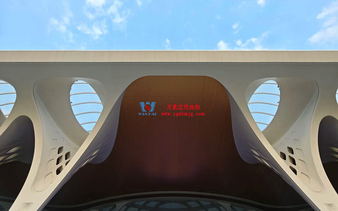 重庆东站：揭开“西部高铁新地标”神秘面纱