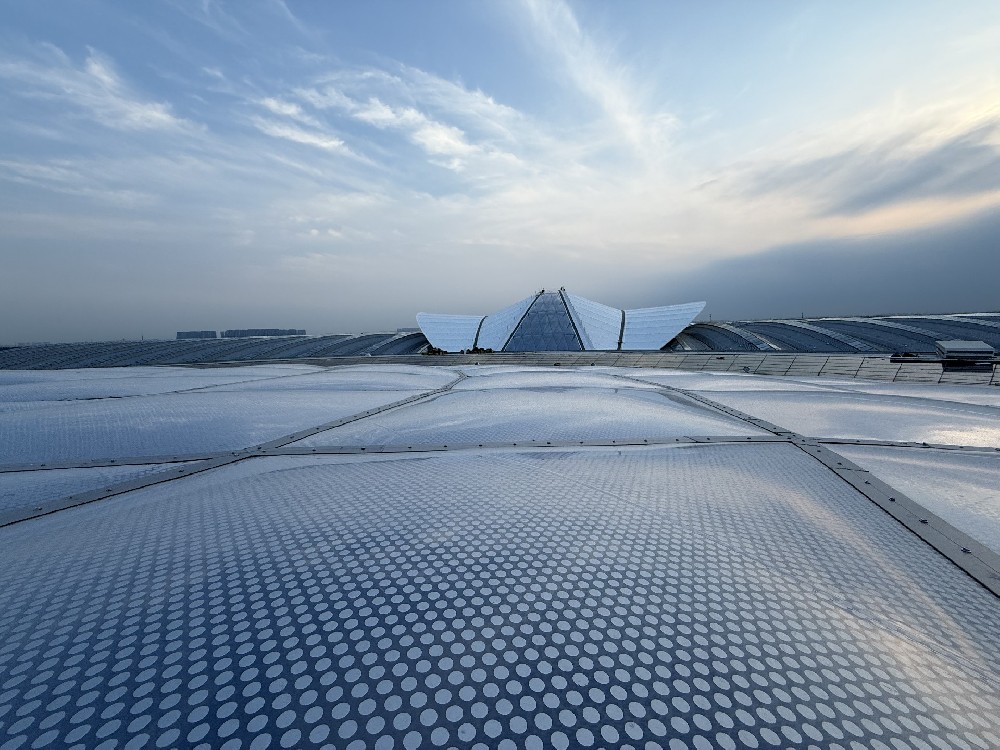 ETFE膜结构：绿色建筑的节材典范