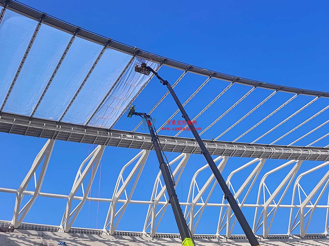 太湖之畔，华灯初上|无锡奥体中心施工加速