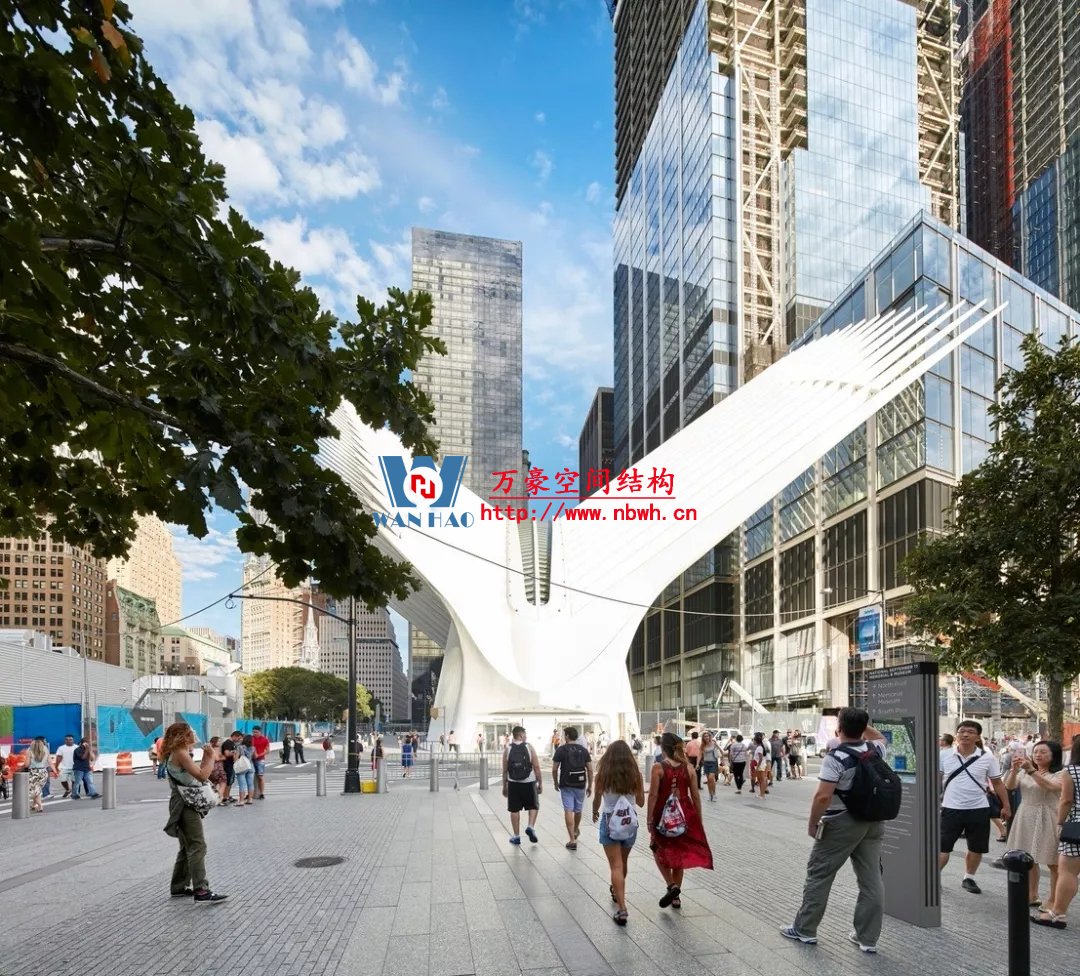 唯有鬼才，才敢让建筑飞起来！