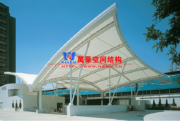 膜结构雨棚