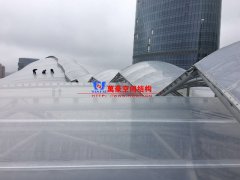 膜结构膜材中ETFE膜与PTFE膜哪个好？分别有什么特点？