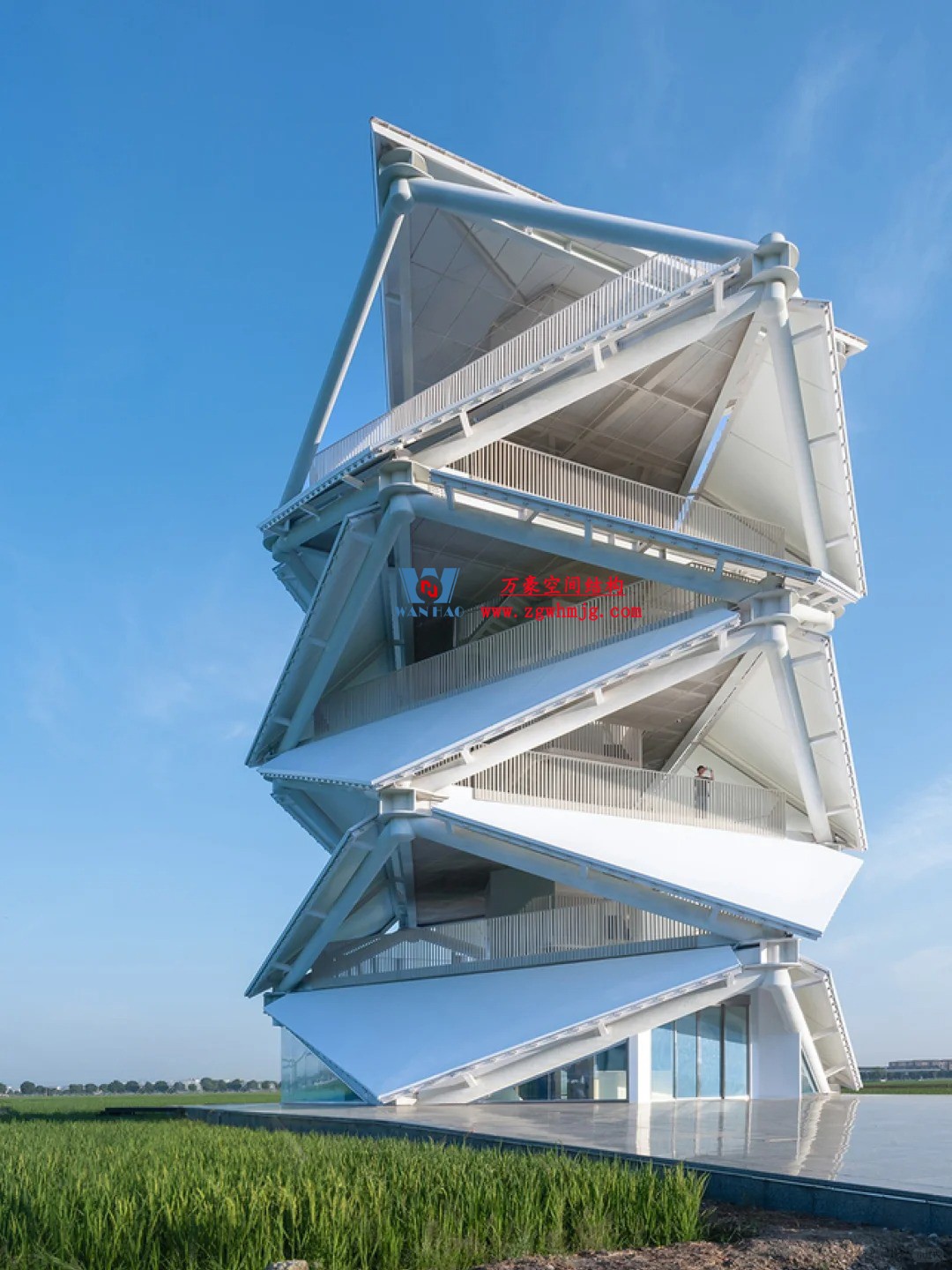 创意与艺术美感兼具的钢膜结构建筑 创意与艺术美感兼具的钢膜结构建筑