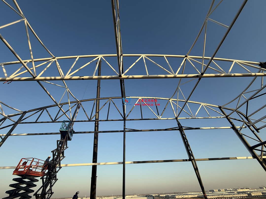 备受青睐的钢膜结构建筑景观 备受青睐的钢膜结构建筑景观