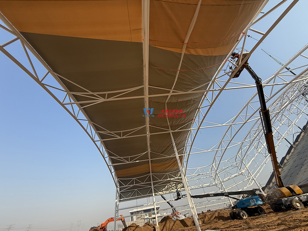 备受青睐的钢膜结构建筑景观 备受青睐的钢膜结构建筑景观